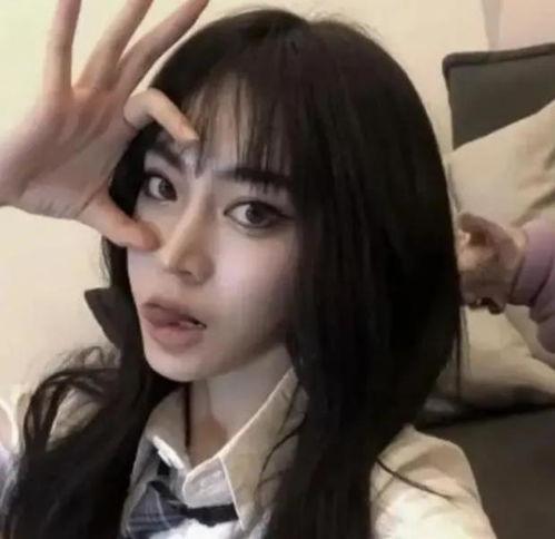 吃瓜网红头像女的是谁,吃瓜网红头像女主角，她是谁？